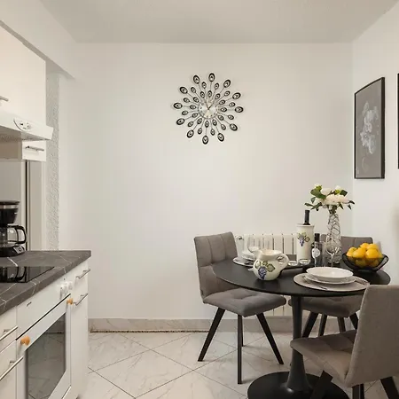 Maras Premium Apartman Porec