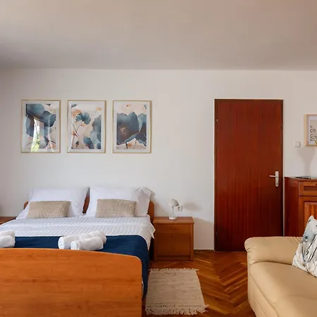 Maras Premium Porec