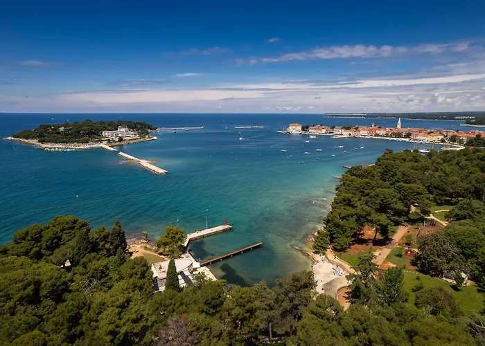 Maras Premium アパート